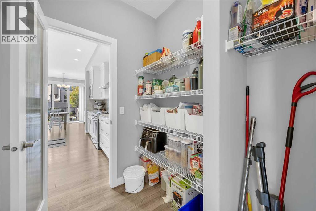 199 Evansglen Circle Nw, Calgary, Alberta  T3P 0W8 - Photo 14 - A2257099