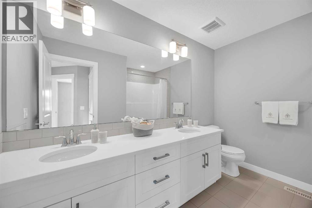 199 Evansglen Circle Nw, Calgary, Alberta  T3P 0W8 - Photo 38 - A2257099