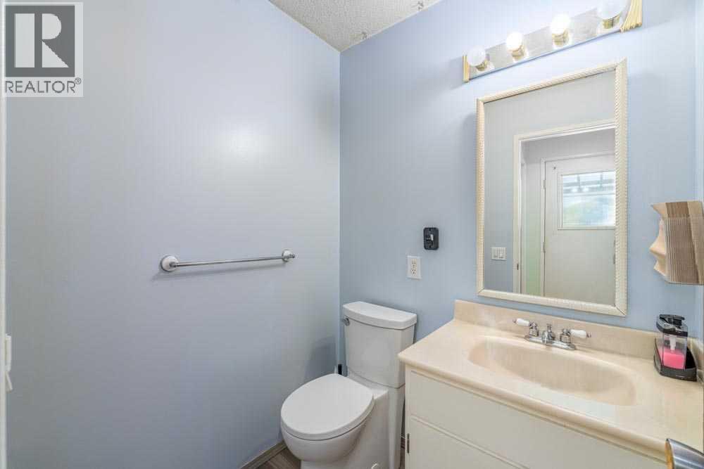 111 Abinger Crescent Ne, Calgary, Alberta  T2A 6L2 - Photo 13 - A2258871