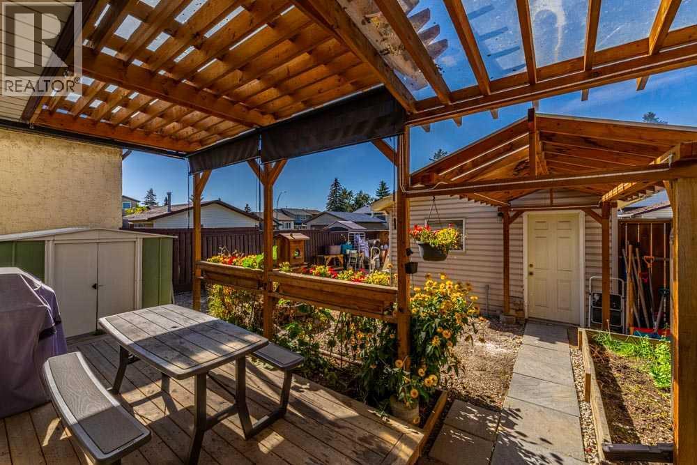 111 Abinger Crescent Ne, Calgary, Alberta  T2A 6L2 - Photo 23 - A2258871