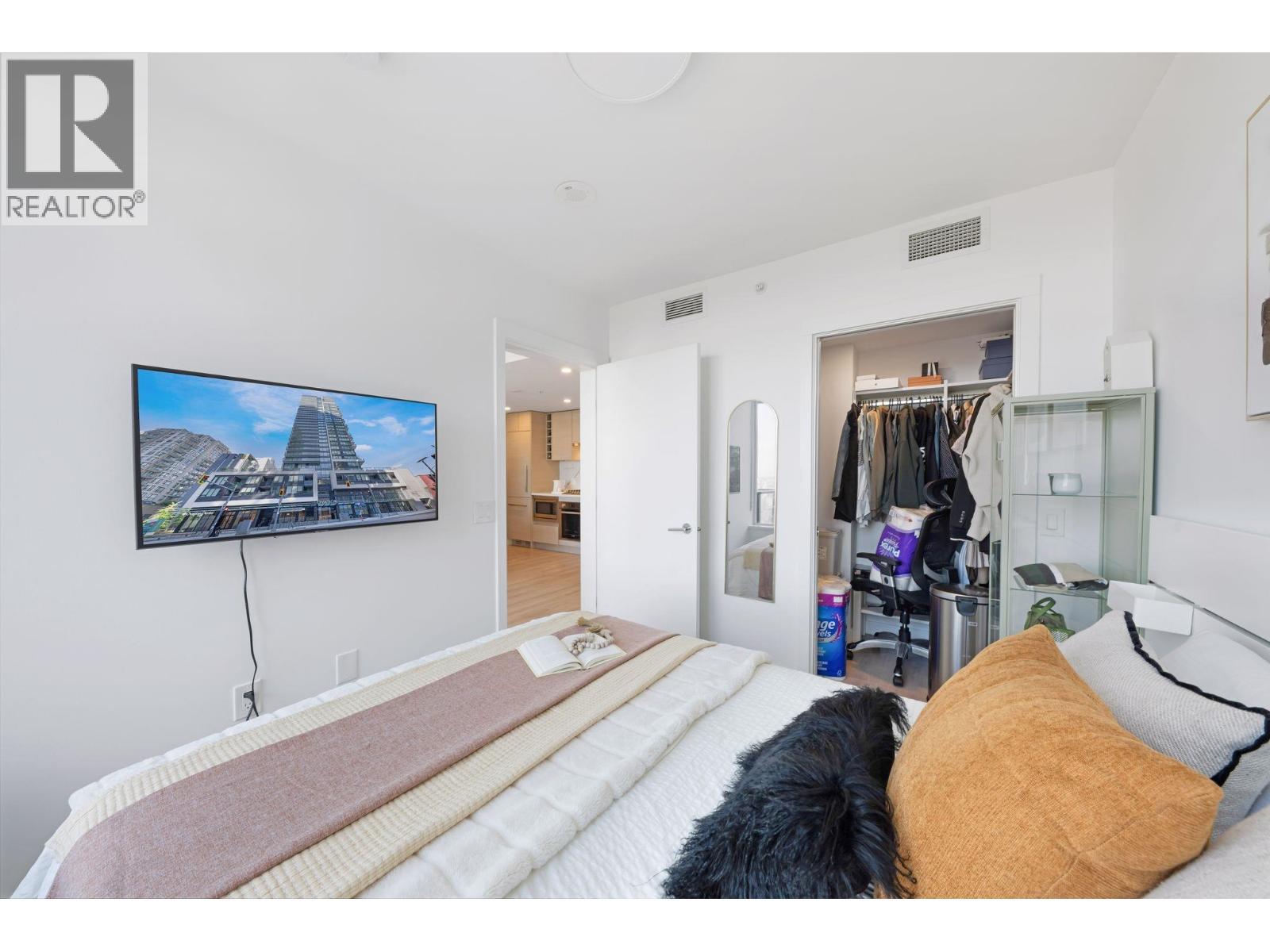 2401 823 Carnarvon Street, New Westminster, British Columbia  V3M 0N5 - Photo 8 - R3055607