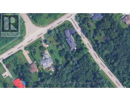 1083 CARSON ROAD, Springwater, Ontario
