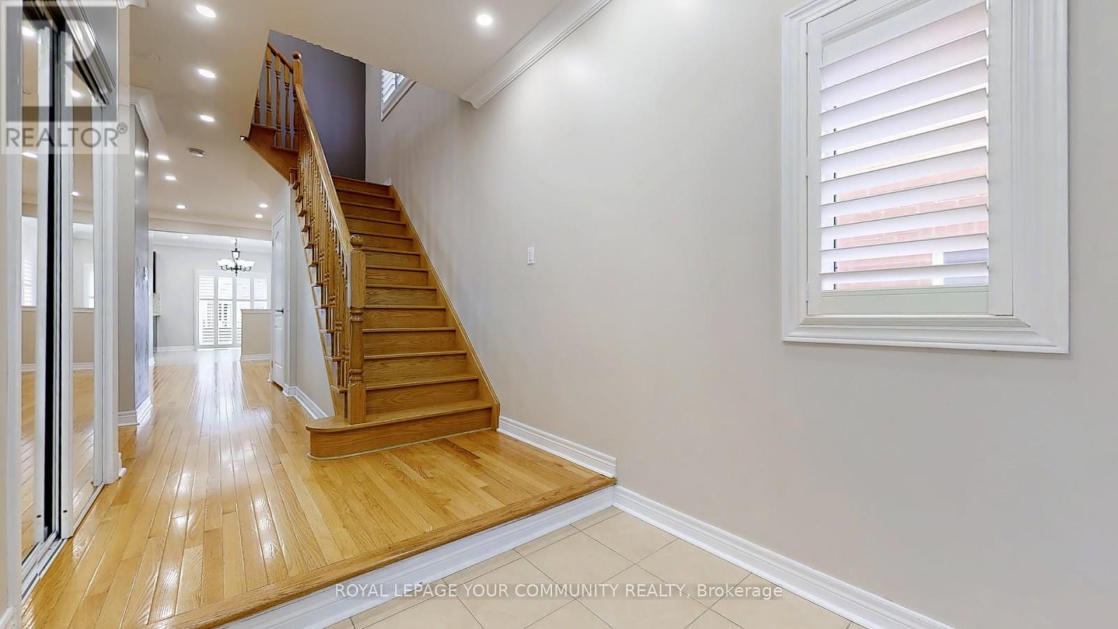 92 Laval Street, Vaughan, Ontario  L4H 0P2 - Photo 19 - N12452176