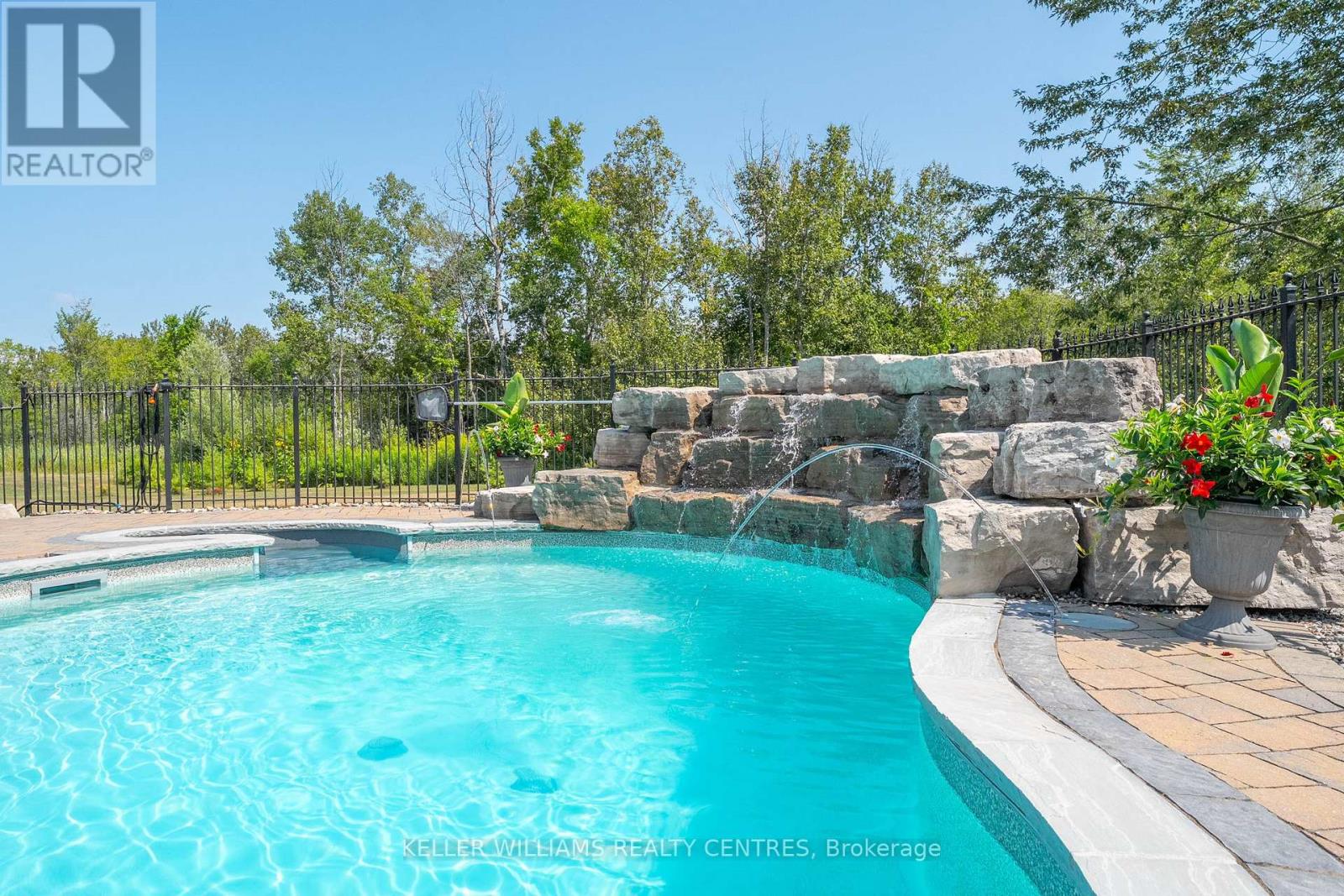 6871 Black River Road, Georgina, Ontario  L0E 1R0 - Photo 43 - N12452189