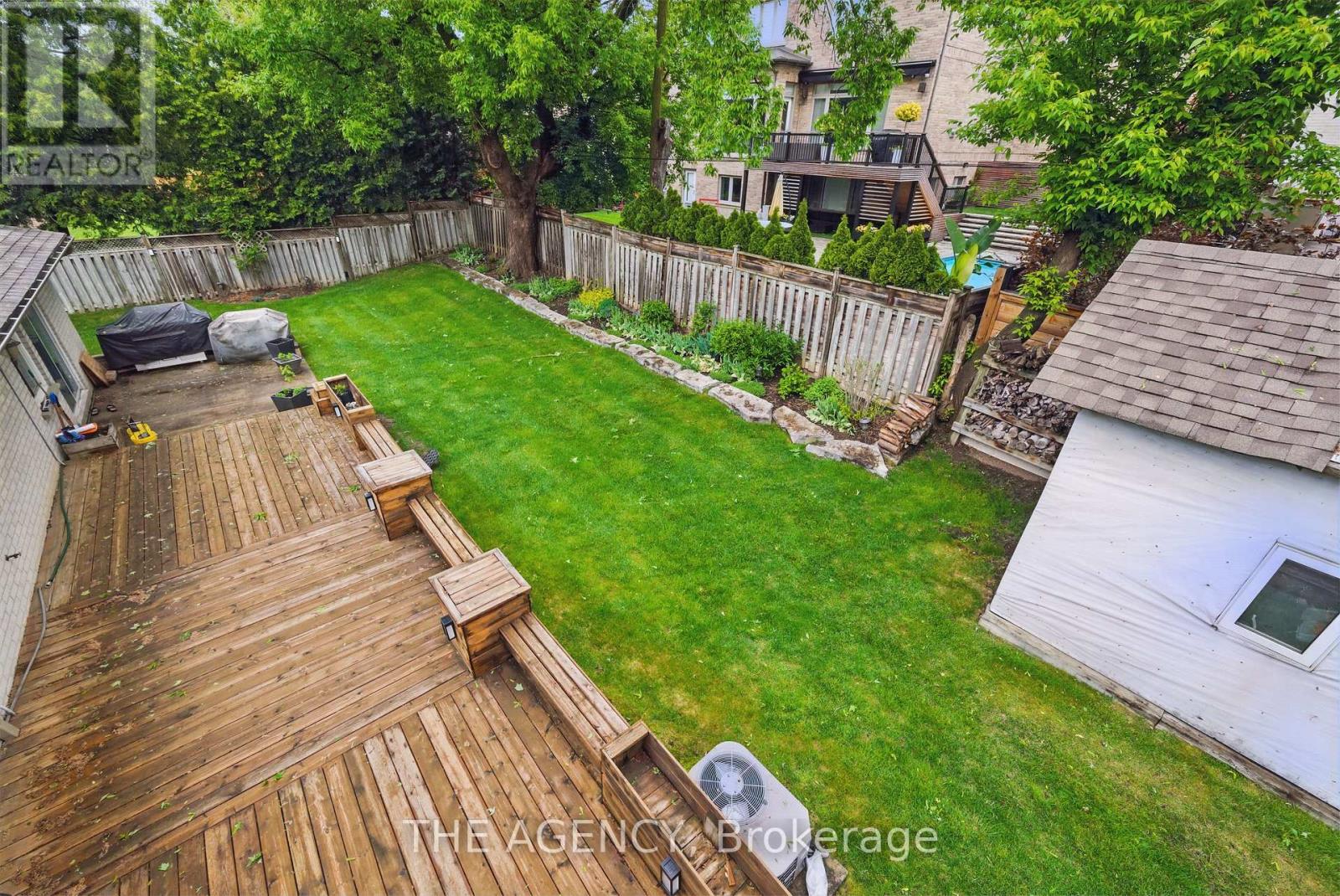 55 Denham Drive, Richmond Hill, Ontario  L4C 6H8 - Photo 34 - N12452192