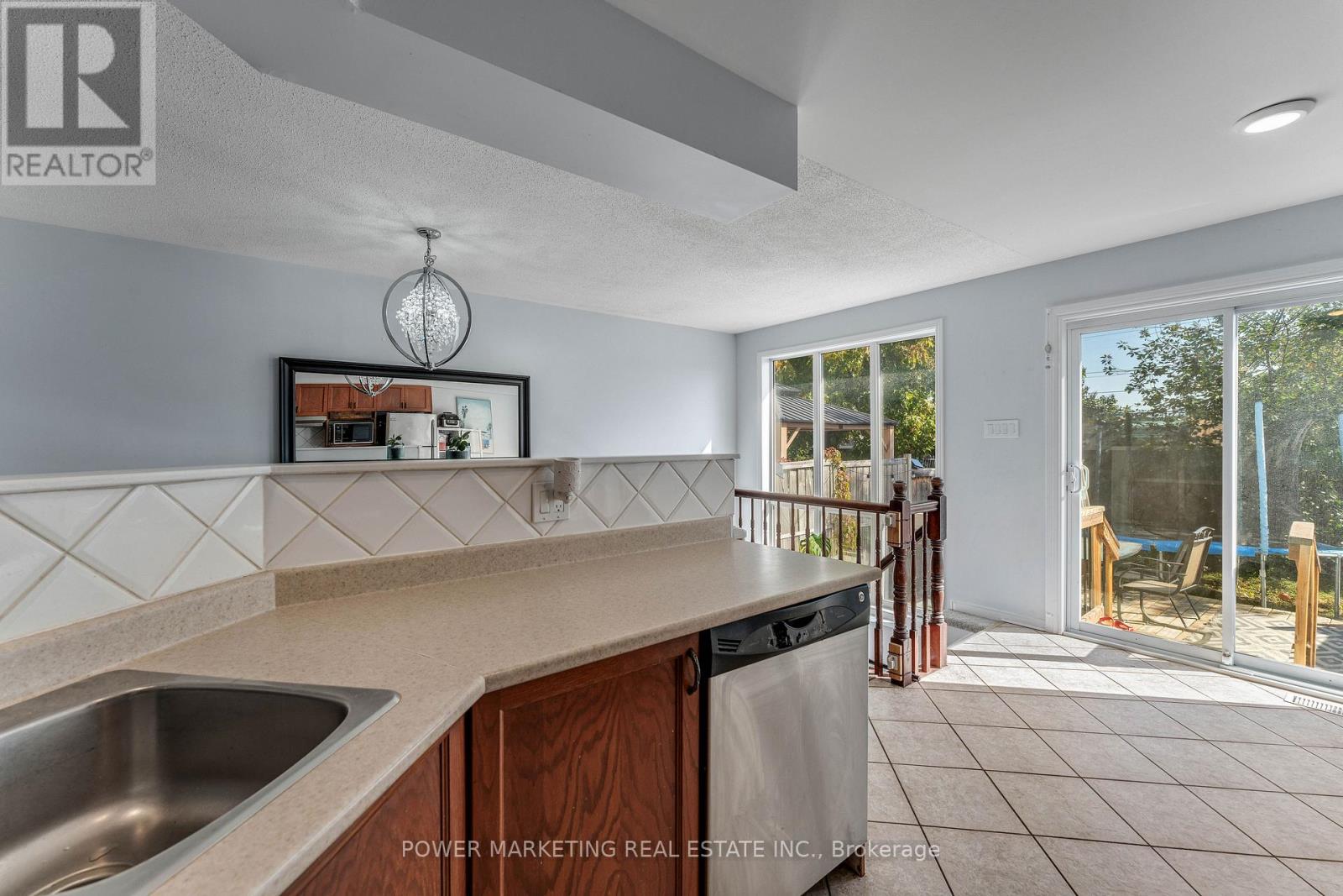 783 Nesting Way, Ottawa, Ontario  K4A 3X6 - Photo 35 - X12435647