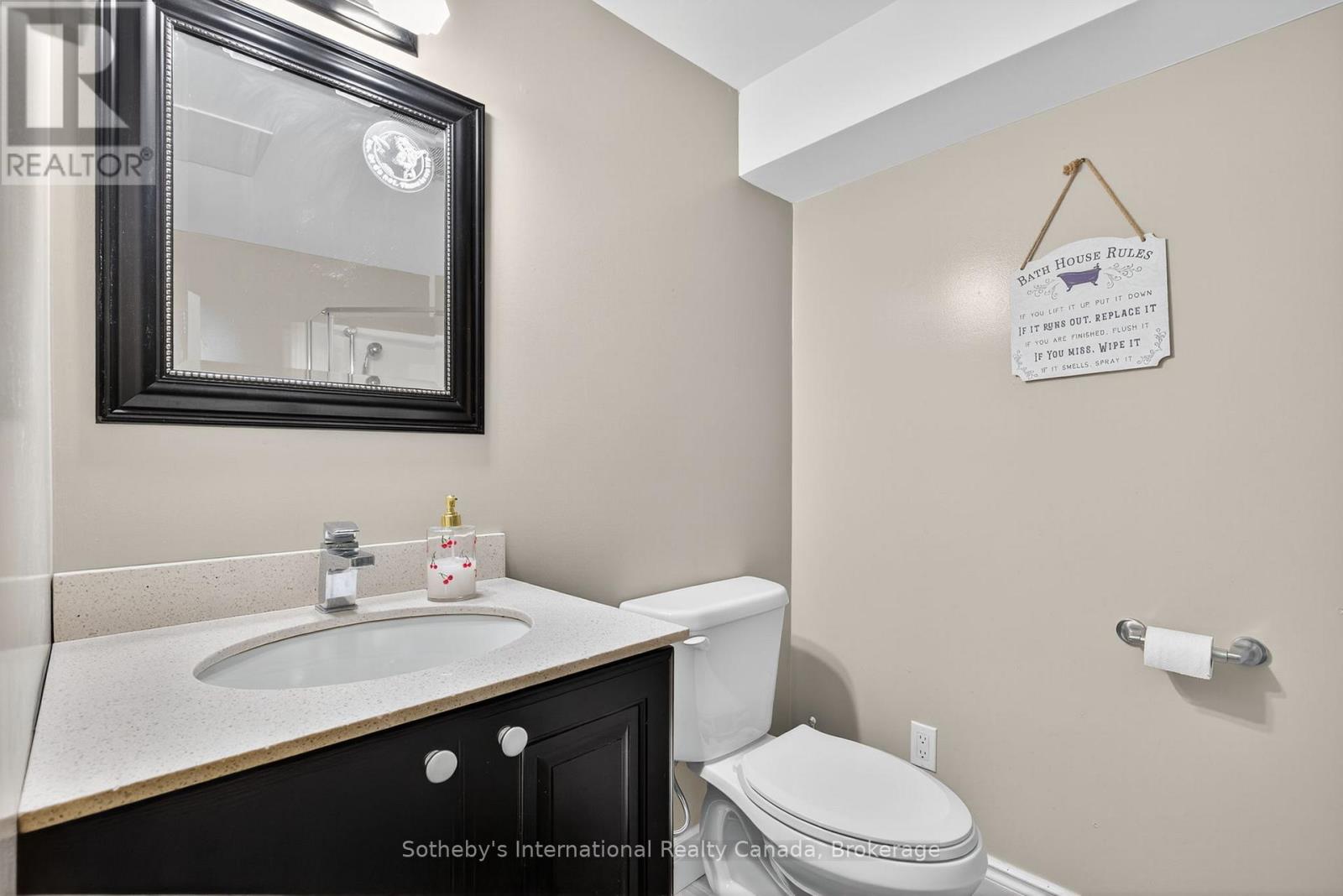 20 Community Centre Drive, Severn, Ontario  L0K 1E0 - Photo 19 - S12452274