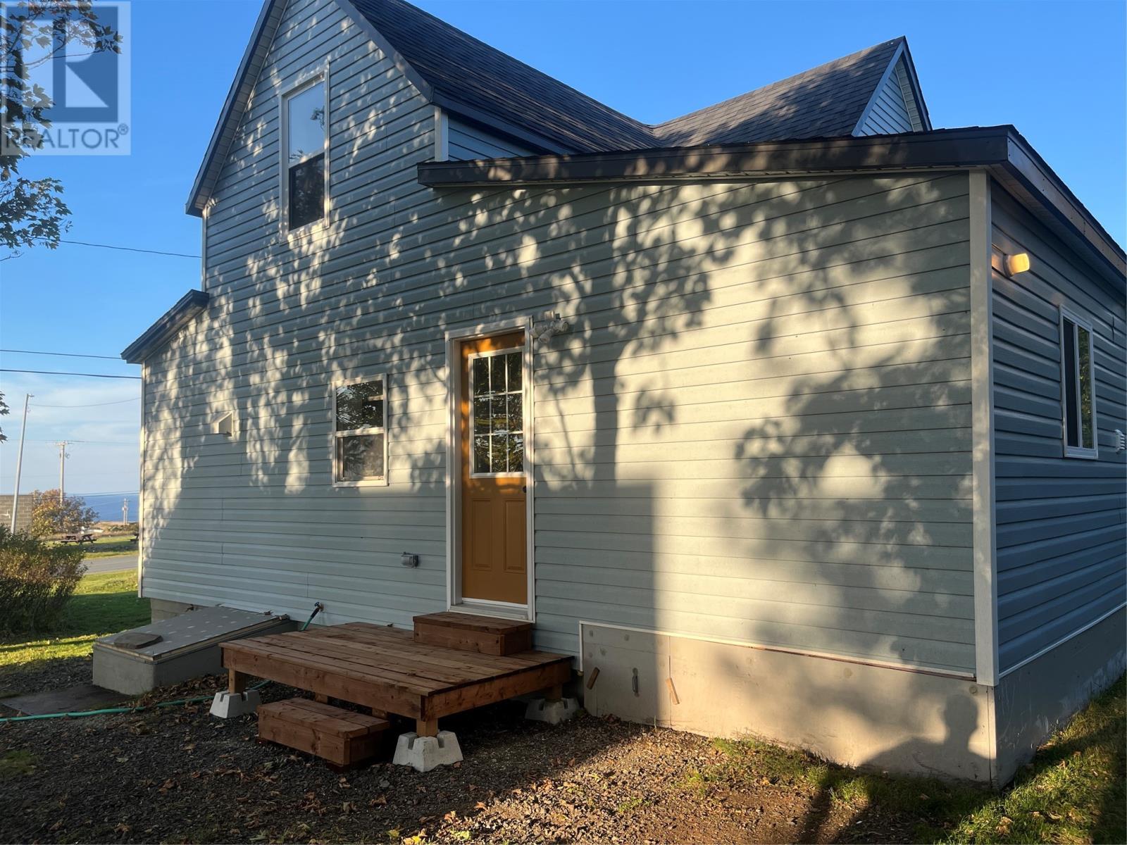 5 Post Office Road, Bell Island, Newfoundland & Labrador  A0A 4H0 - Photo 5 - 1291340