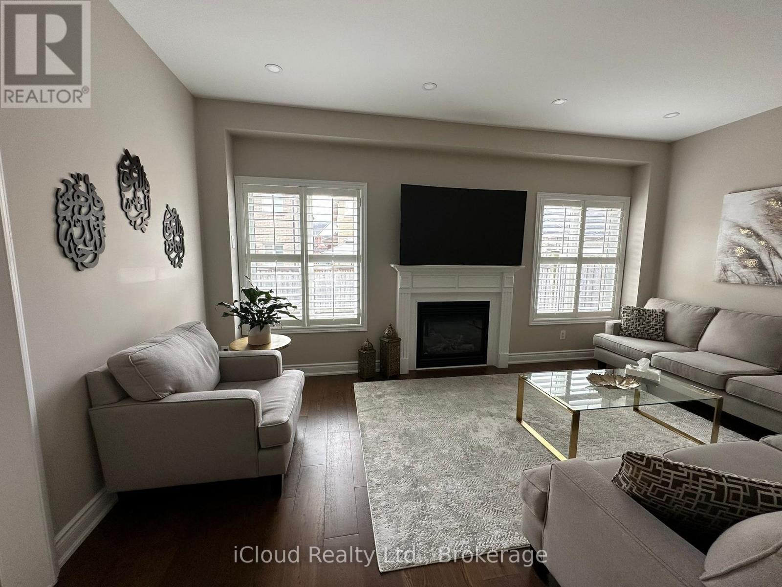 1272 Rolph Terrace, Milton, Ontario  L9T 7C8 - Photo 11 - W12452162
