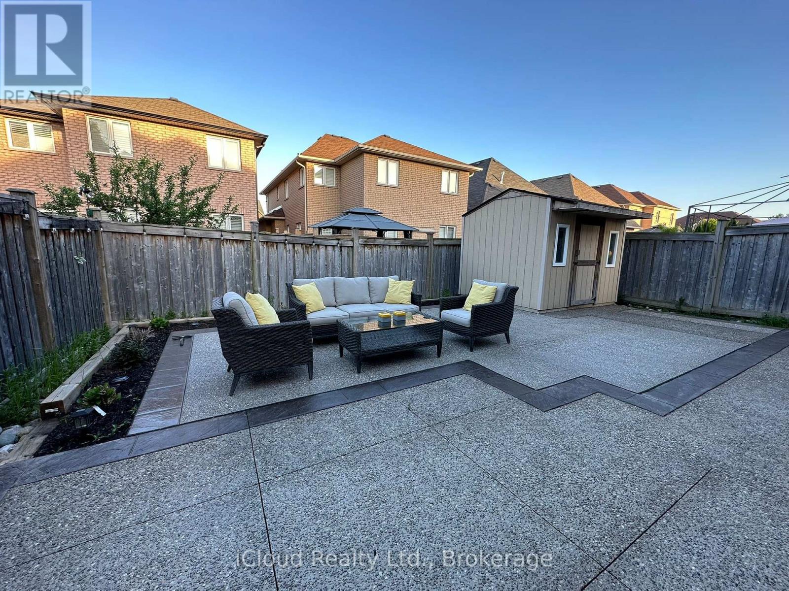 1272 Rolph Terrace, Milton, Ontario  L9T 7C8 - Photo 25 - W12452162