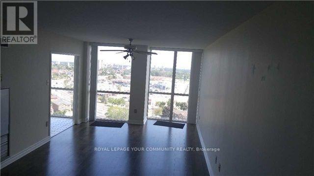 1208 - 350 Webb Drive, Mississauga, Ontario  L5B 3W4 - Photo 12 - W12452164
