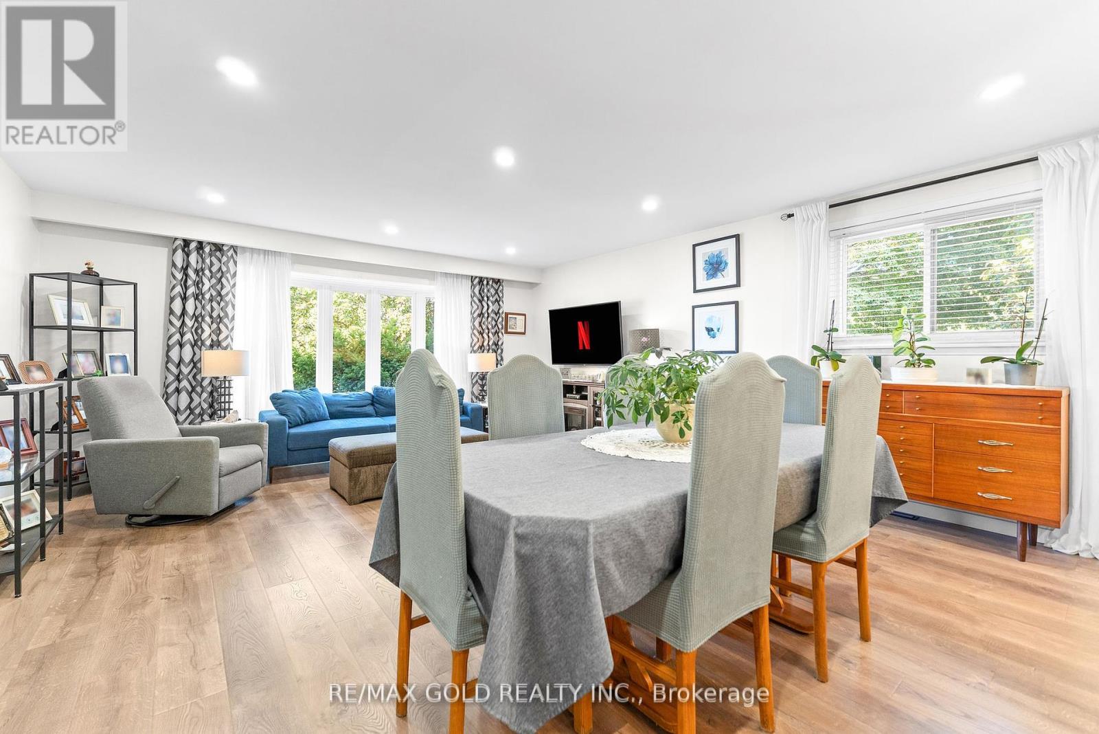 1 Greenbriar Road, Brampton, Ontario  L6S 1V4 - Photo 13 - W12452190