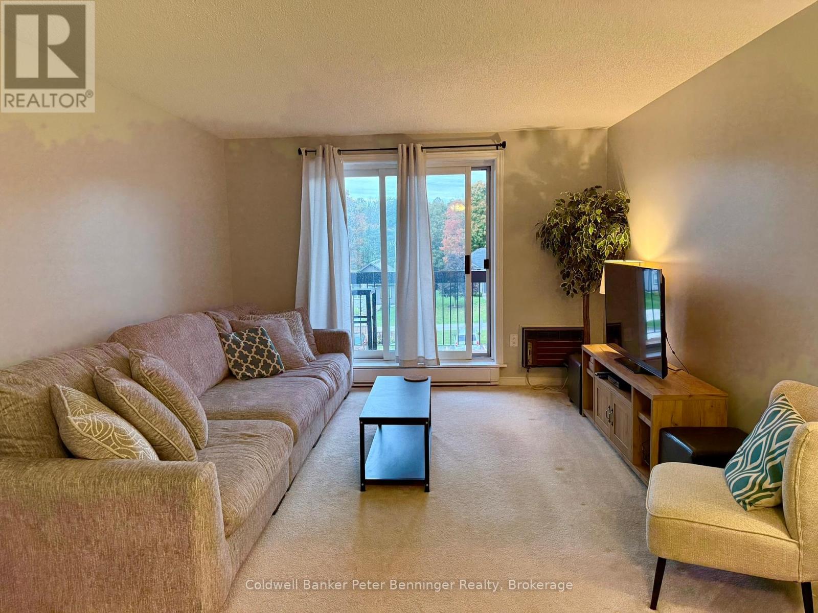 301 - 5 Valleyside Drive, Brockton, Ontario  N0G 2V0 - Photo 5 - X12452321