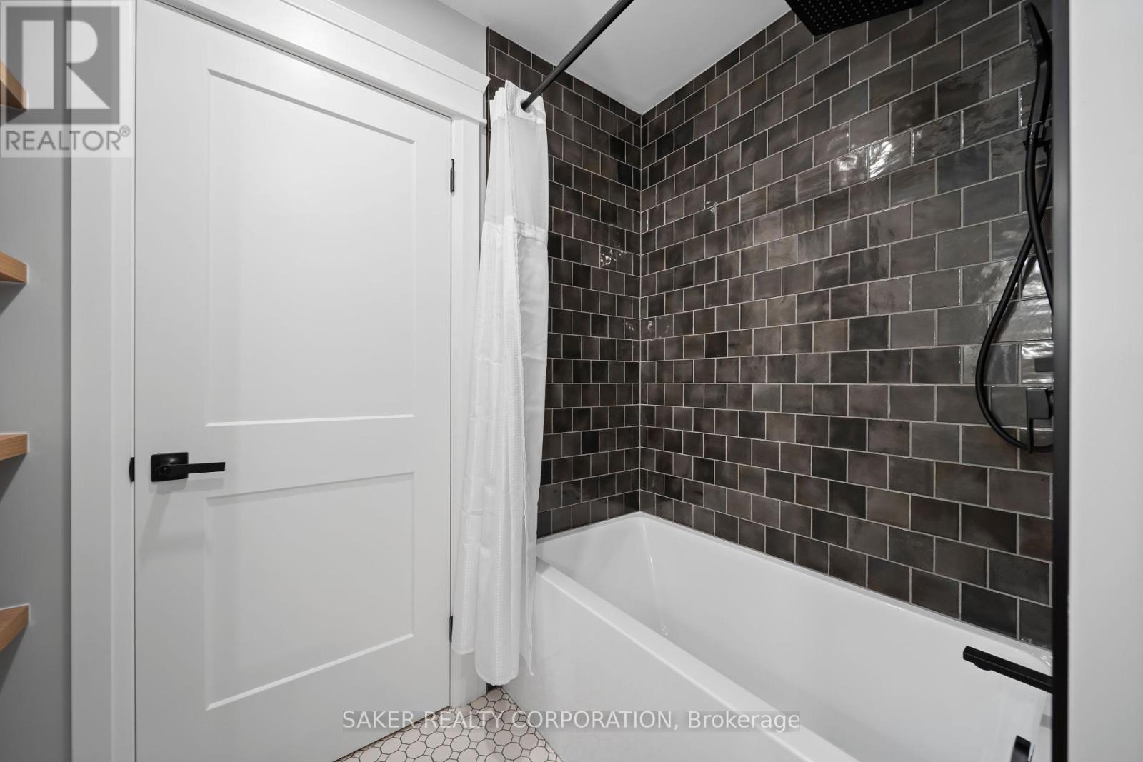 78 Cathcart Street, London South, Ontario  N6C 3M1 - Photo 17 - X12452296
