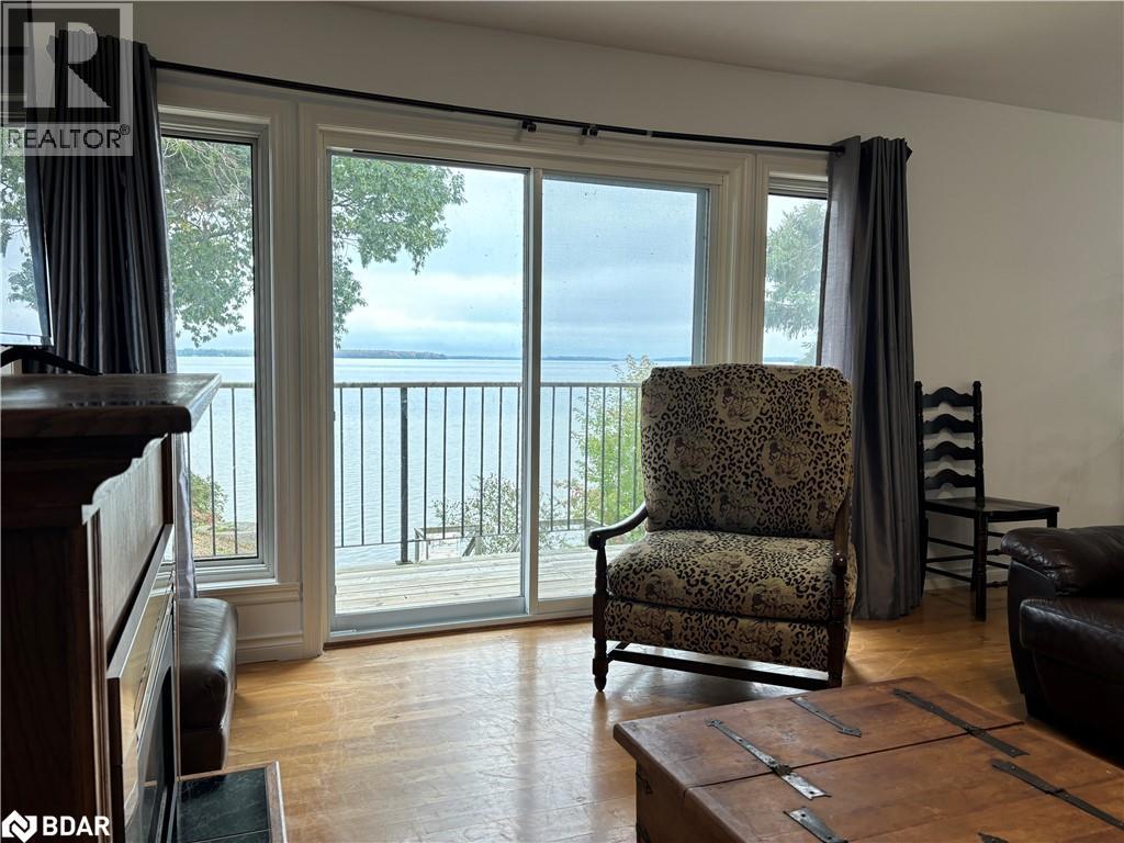 2999 Lakeside Drive, Washago, Ontario  L3V 6H3 - Photo 12 - 40773278