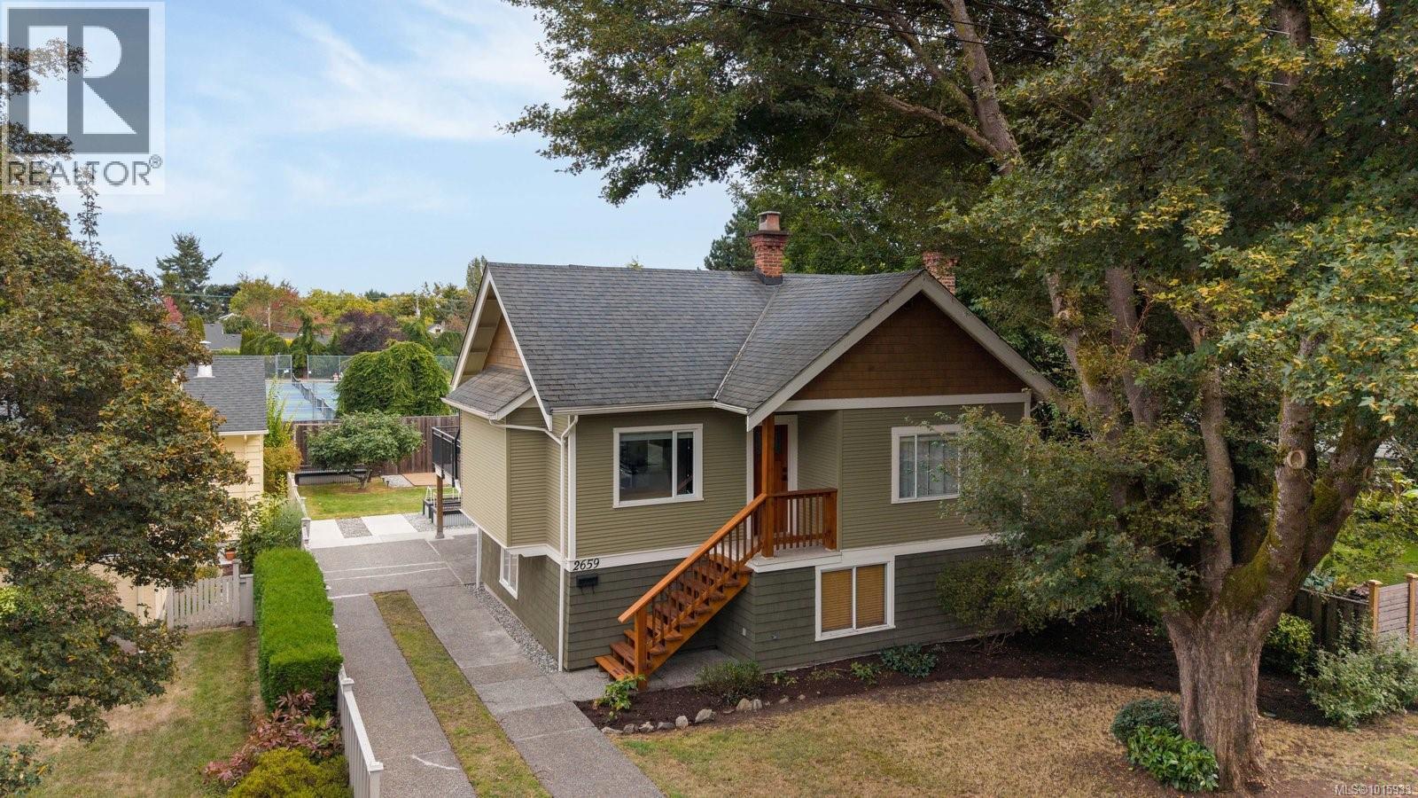 2659 Victor St, Victoria, British Columbia  V8R 4E3 - Photo 36 - 1015933