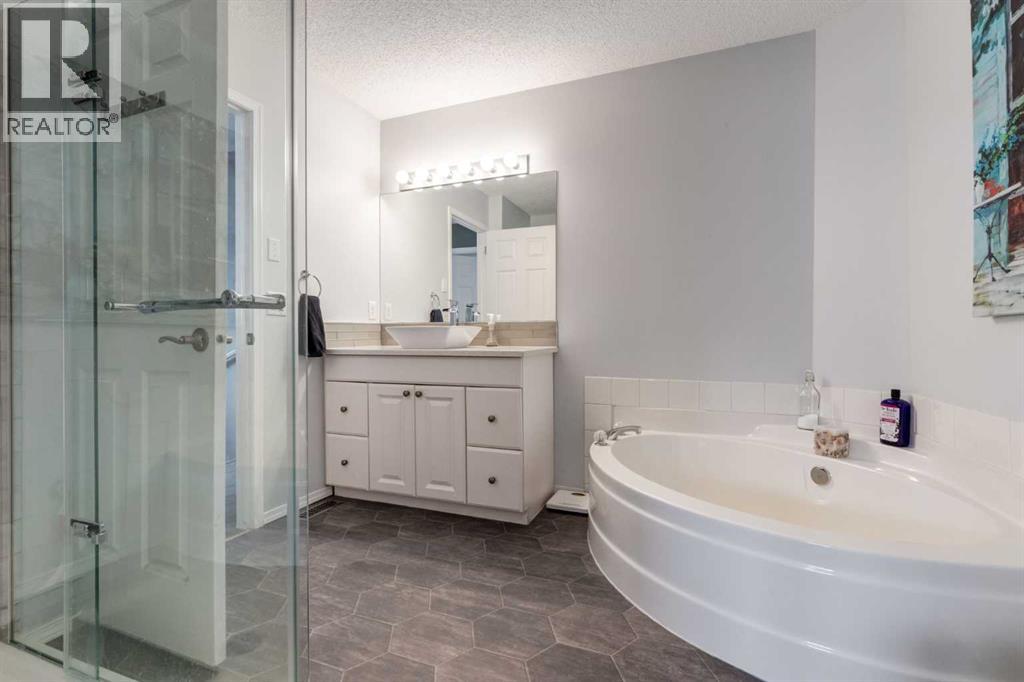 2, 2013 24 Street Sw, Calgary, Alberta  T3E 1T1 - Photo 13 - A2262710