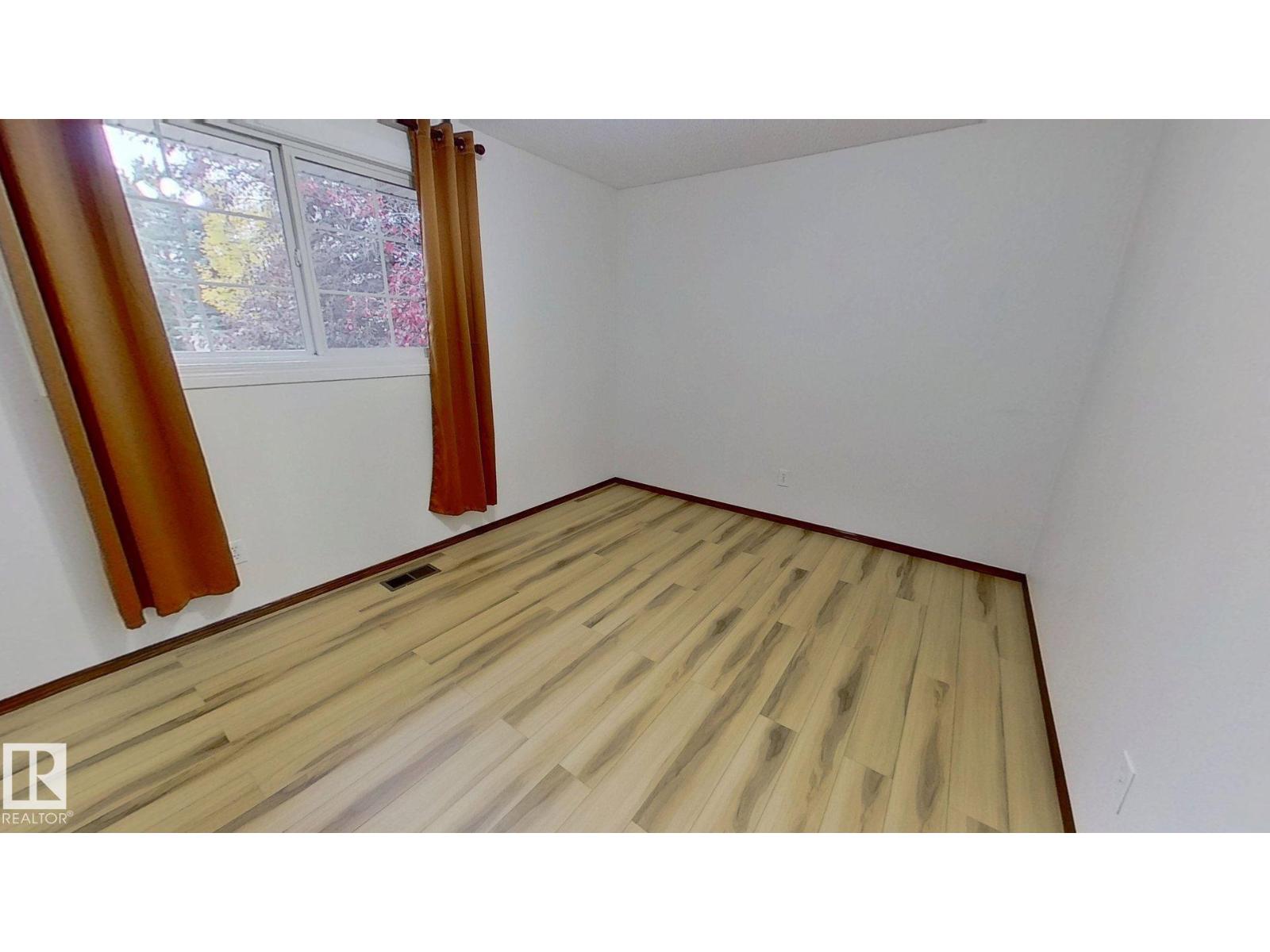 14811 61a St Nw, Edmonton, Alberta  T5A 2A7 - Photo 16 - E4461333