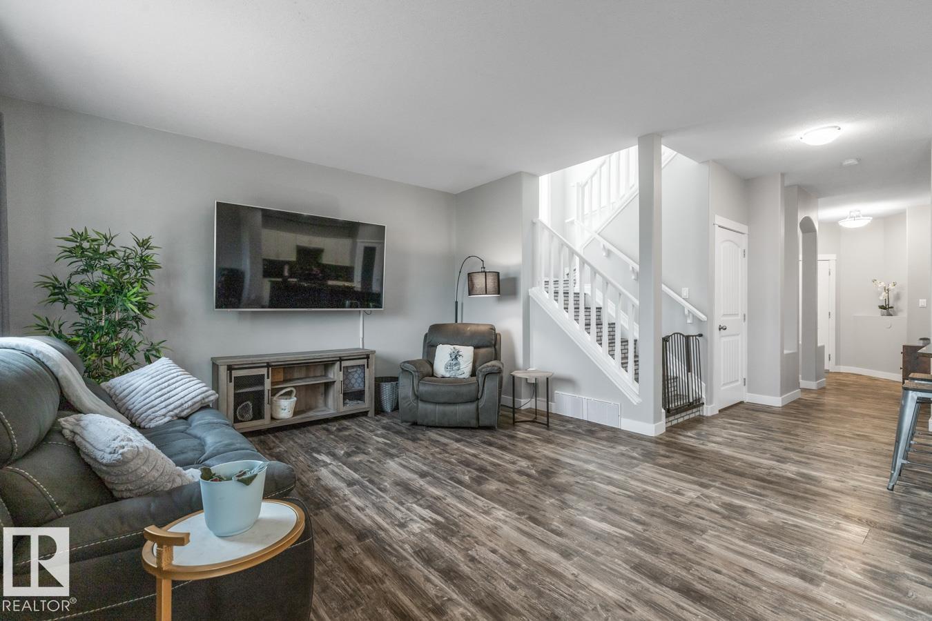 612 Suncrest Wy, Sherwood Park, Alberta  T8H 0G7 - Photo 12 - E4461335