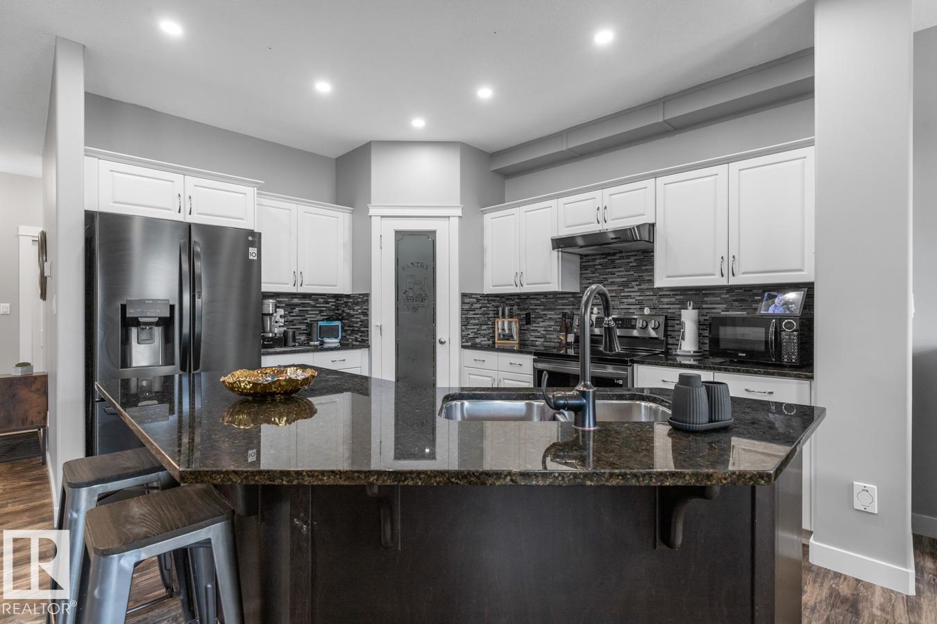 612 Suncrest Wy, Sherwood Park, Alberta  T8H 0G7 - Photo 3 - E4461335