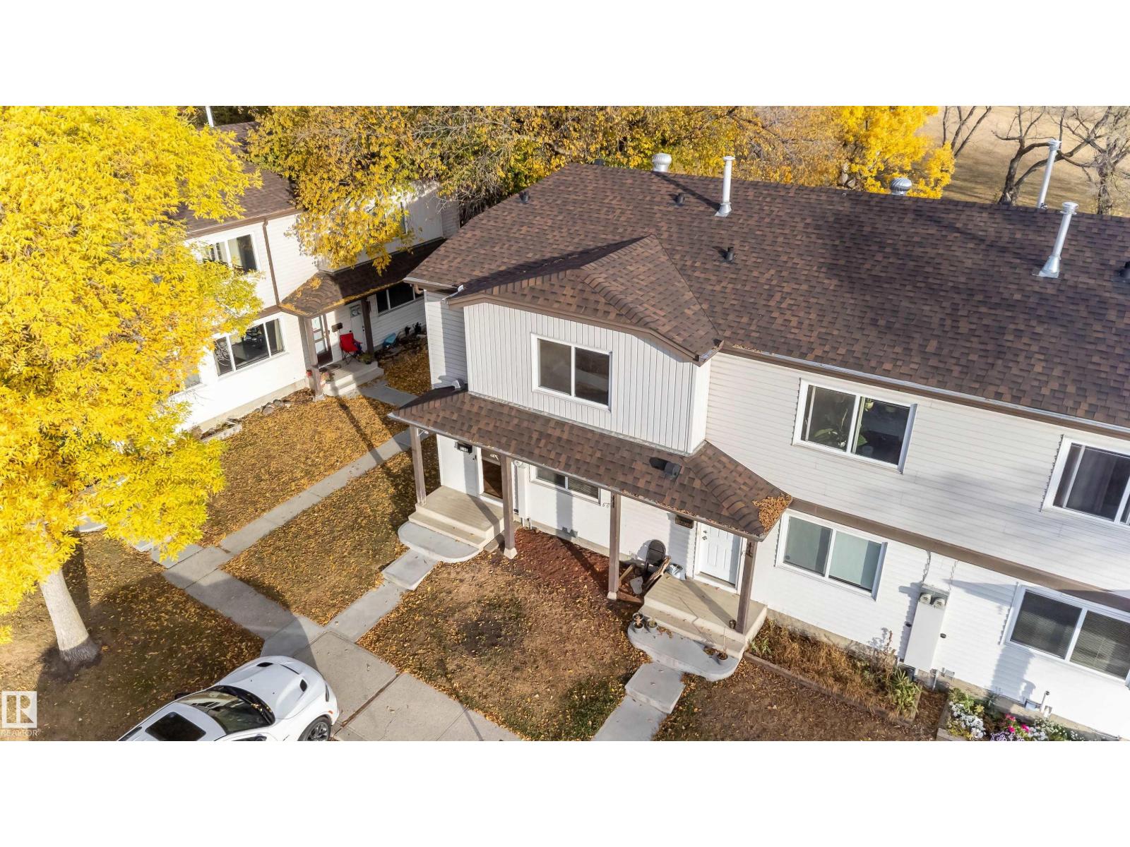 14634 54 St Nw, Edmonton, Alberta  T5A 4L6 - Photo 2 - E4461336