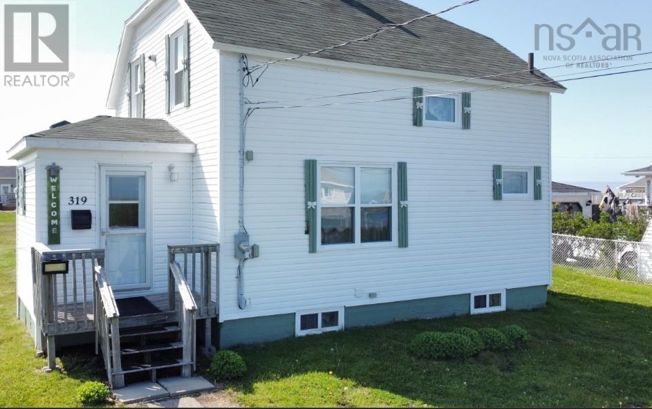 319 Cockburn Street, New Waterford, Nova Scotia  B1J 4J8 - Photo 3 - 202525436
