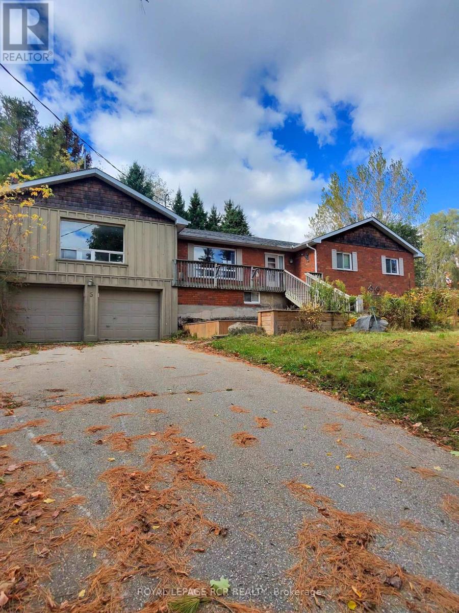5 CHURCH STREET, Amaranth, Ontario