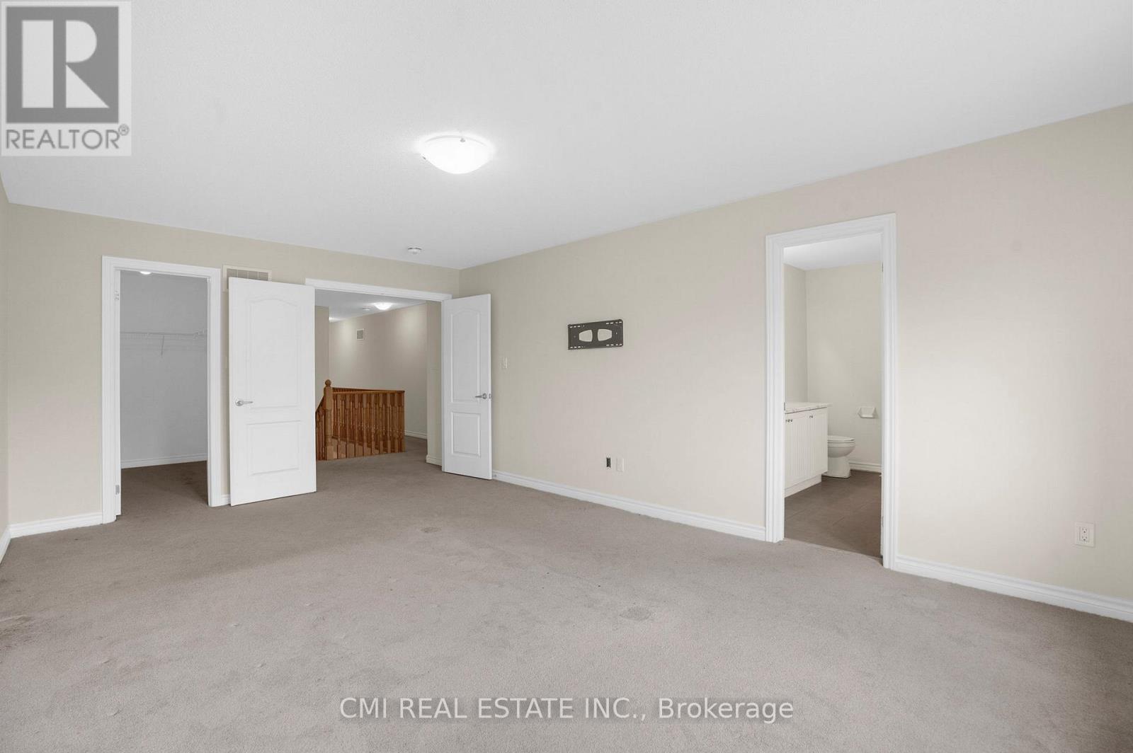 251 Palace Street, Thorold, Ontario  L2V 0N3 - Photo 24 - X12452178
