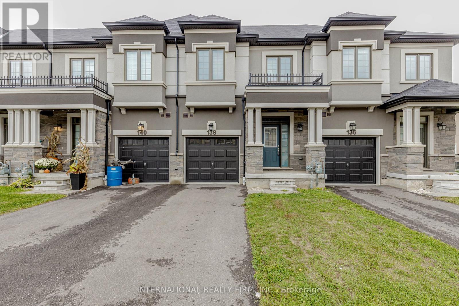 138 Flagg Avenue, Brant, Ontario  N3L 0J8 - Photo 2 - X12452221