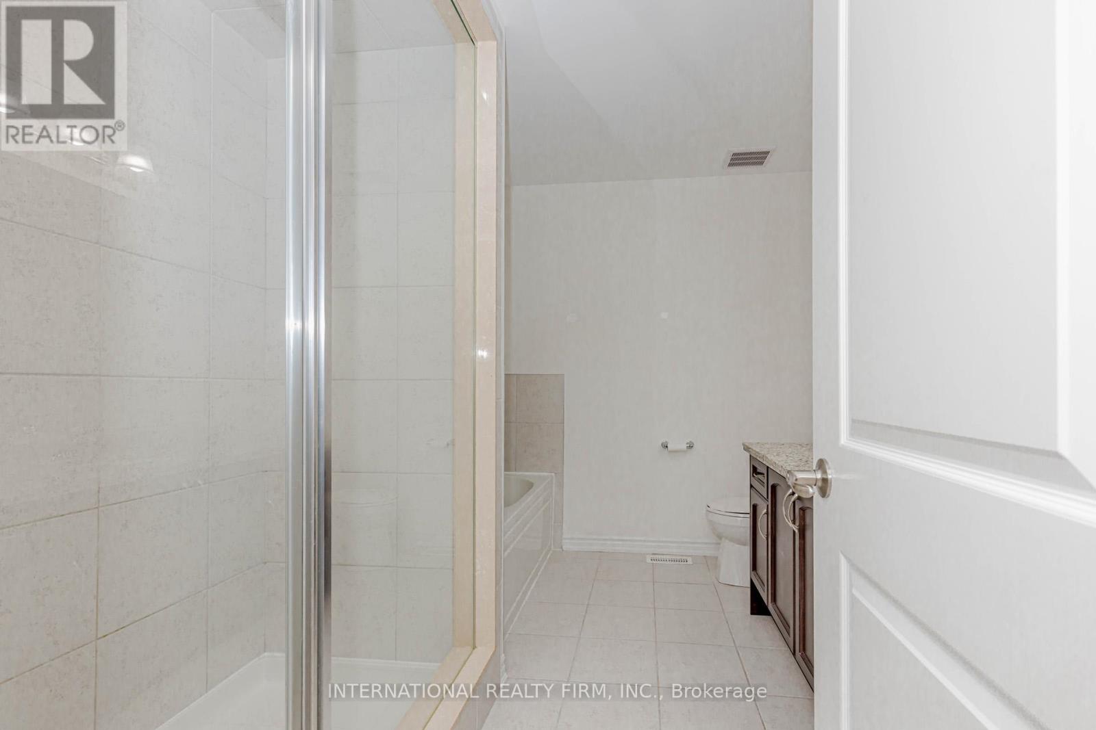 138 Flagg Avenue, Brant, Ontario  N3L 0J8 - Photo 22 - X12452221