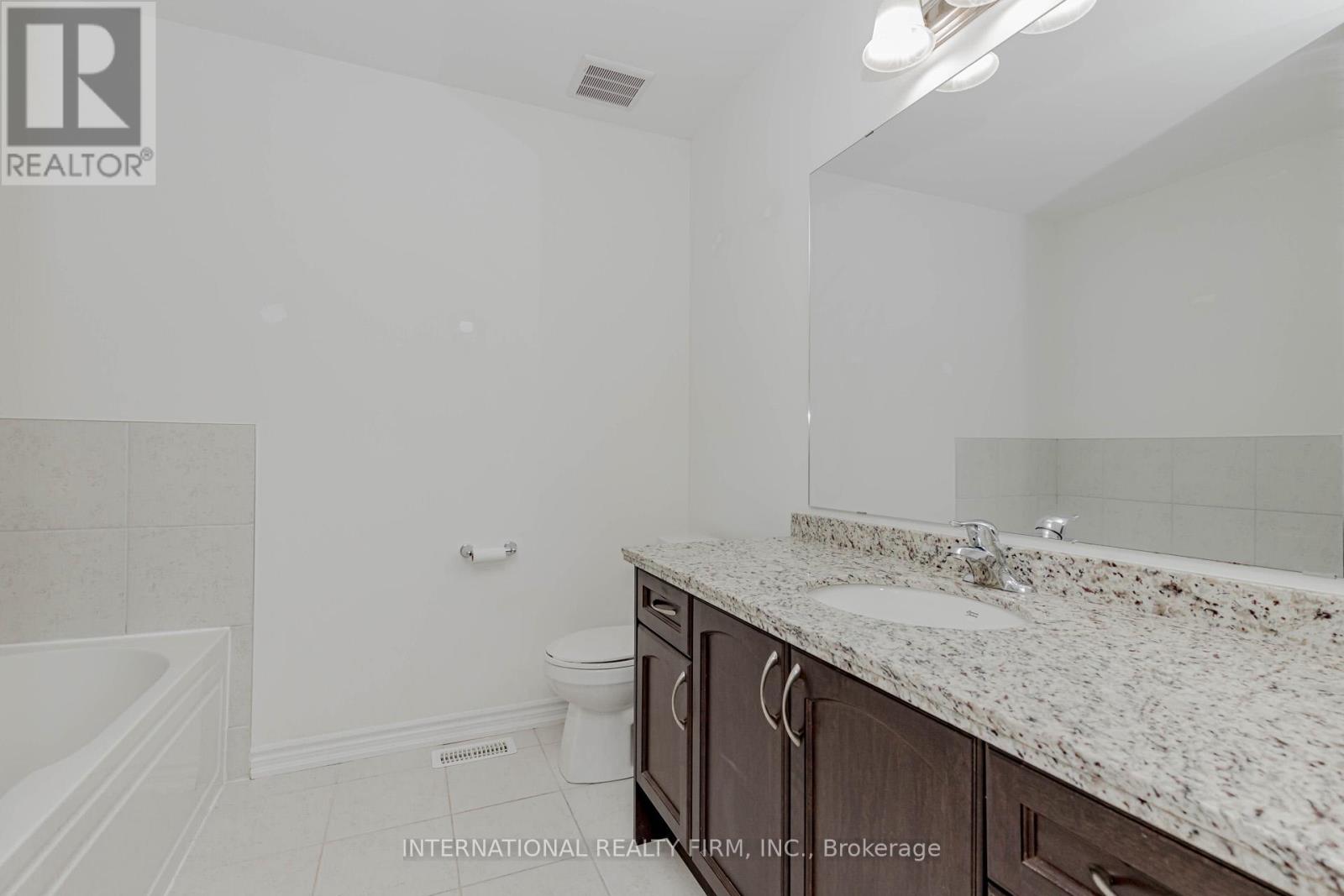 138 Flagg Avenue, Brant, Ontario  N3L 0J8 - Photo 23 - X12452221