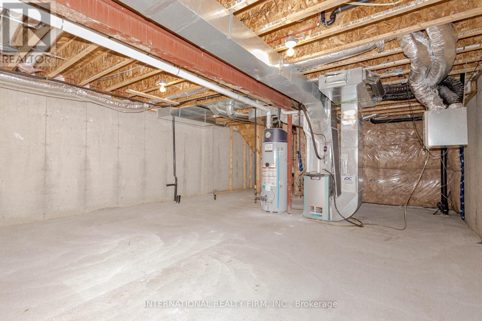 138 Flagg Avenue, Brant, Ontario  N3L 0J8 - Photo 35 - X12452221