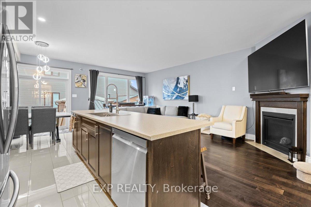 13 Leblanc Street, Carleton Place, Ontario  K7C 0L2 - Photo 9 - X12452235
