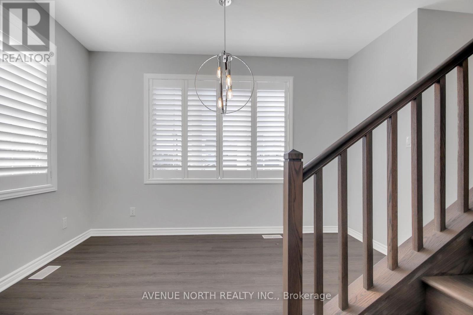 530 Rye Grass Way, Ottawa, Ontario  K2J 7A1 - Photo 10 - X12452275