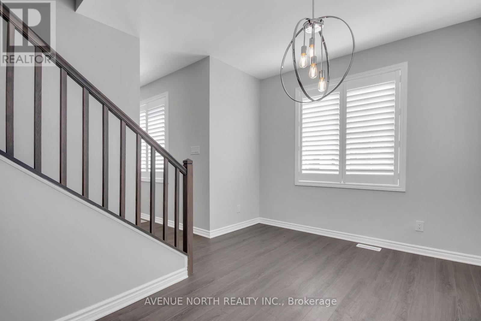 530 Rye Grass Way, Ottawa, Ontario  K2J 7A1 - Photo 13 - X12452275