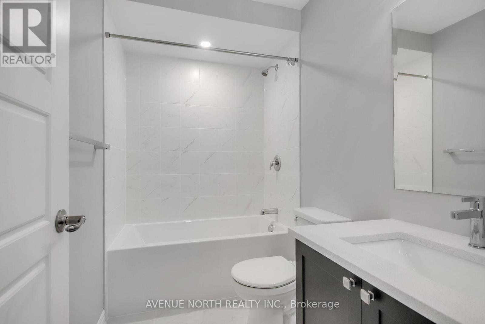 530 Rye Grass Way, Ottawa, Ontario  K2J 7A1 - Photo 18 - X12452275
