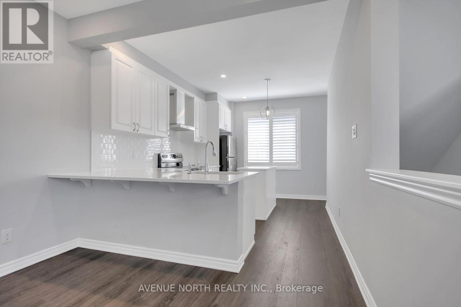 530 Rye Grass Way, Ottawa, Ontario  K2J 7A1 - Photo 2 - X12452275