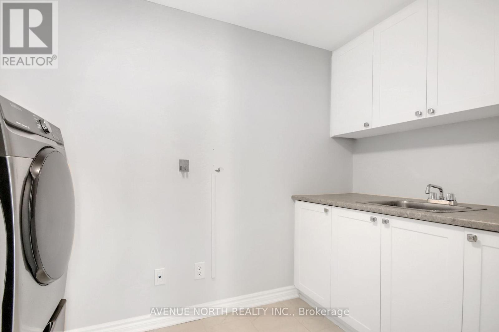 530 Rye Grass Way, Ottawa, Ontario  K2J 7A1 - Photo 26 - X12452275