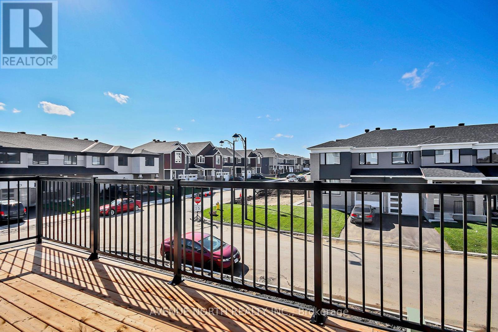 530 Rye Grass Way, Ottawa, Ontario  K2J 7A1 - Photo 8 - X12452275