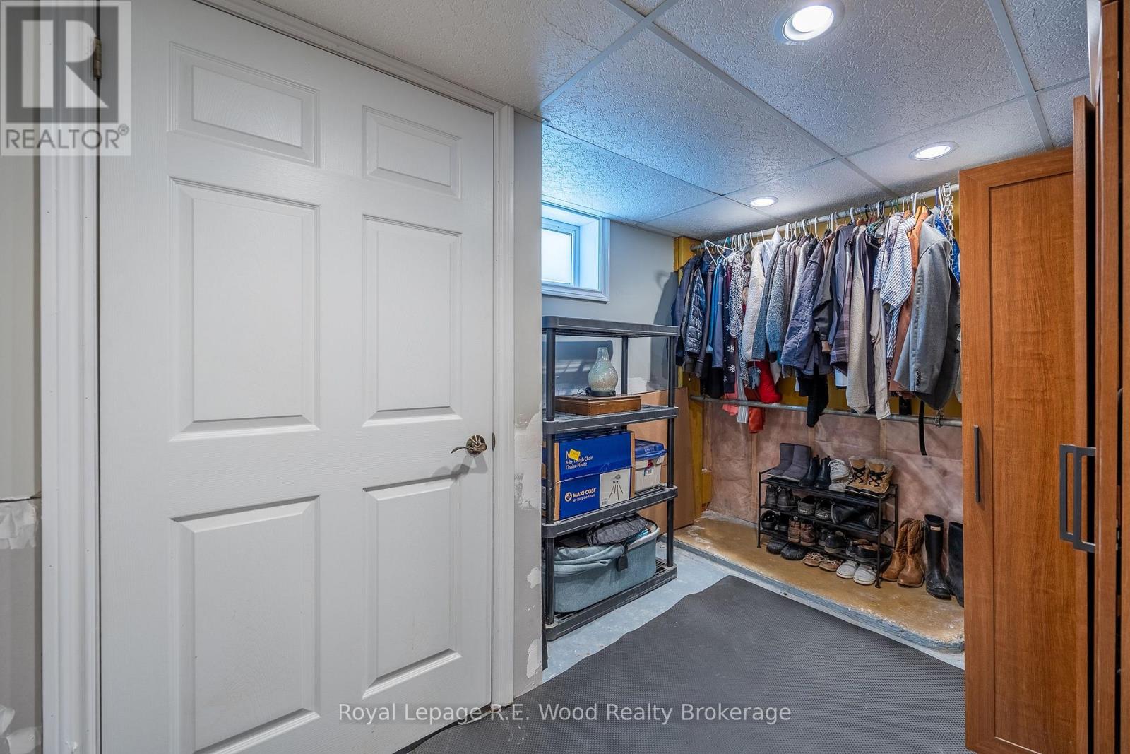 27 North Street W, Tillsonburg, Ontario  N4G 1B9 - Photo 22 - X12452348