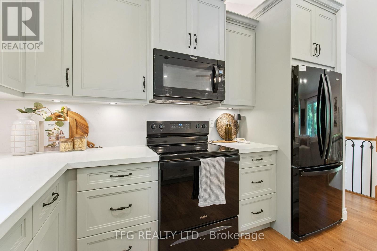 280 Porter Road, Kawartha Lakes, Ontario  L0A 1K0 - Photo 14 - X12452194