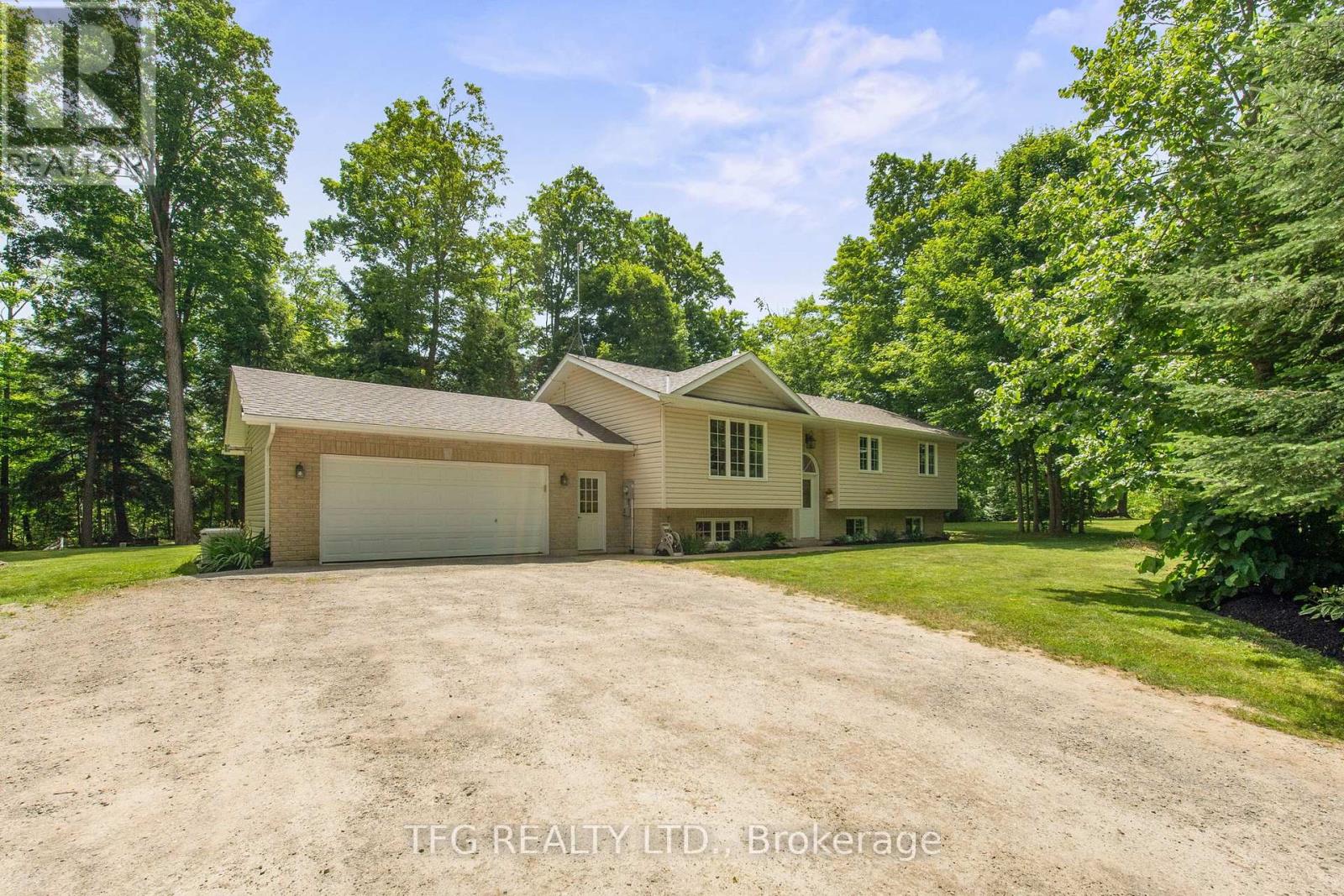 280 Porter Road, Kawartha Lakes, Ontario  L0A 1K0 - Photo 3 - X12452194
