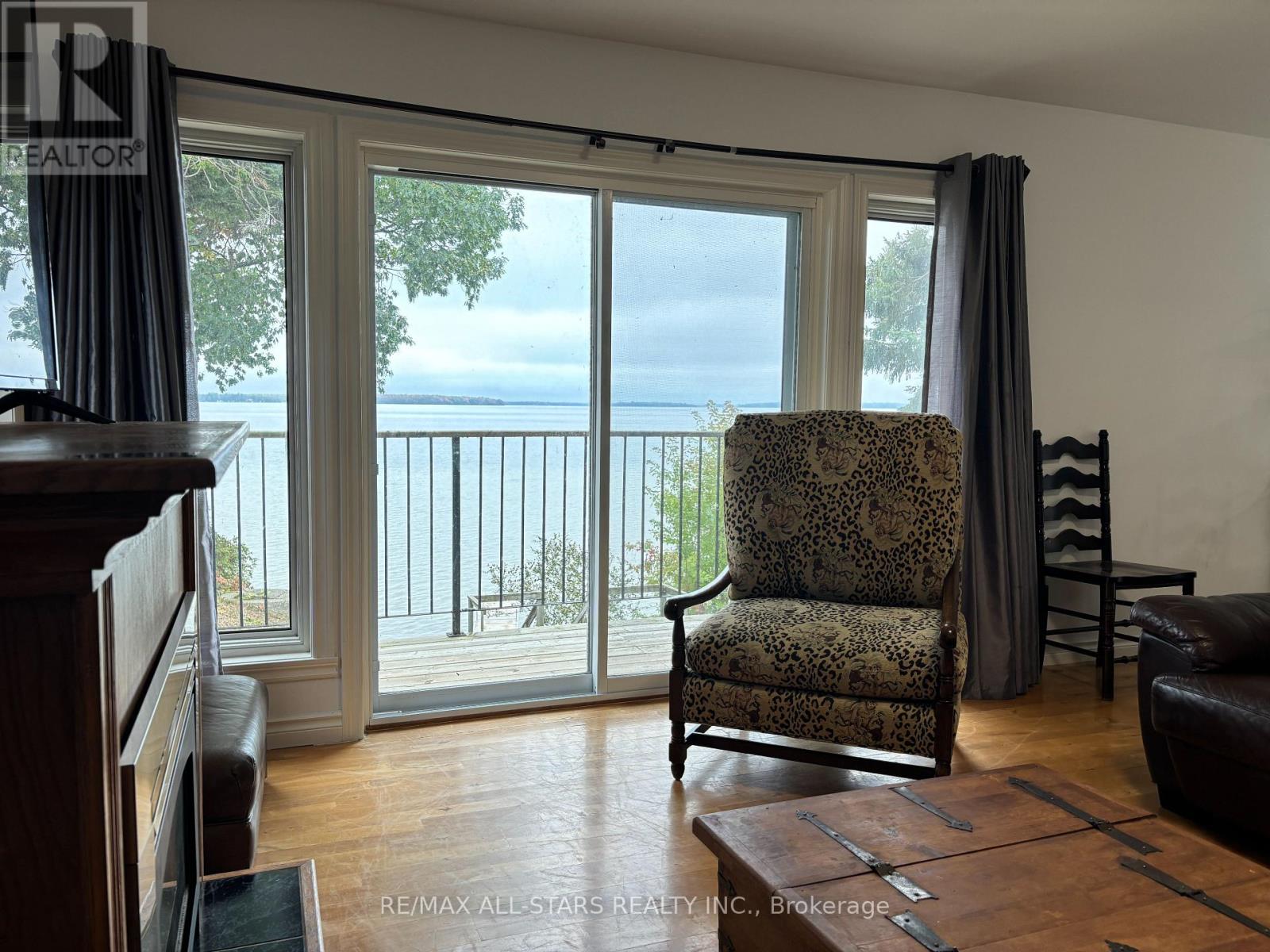 Upper Level - 2999 Lakeside Drive, Severn, Ontario  L3V 6H3 - Photo 12 - S12424328