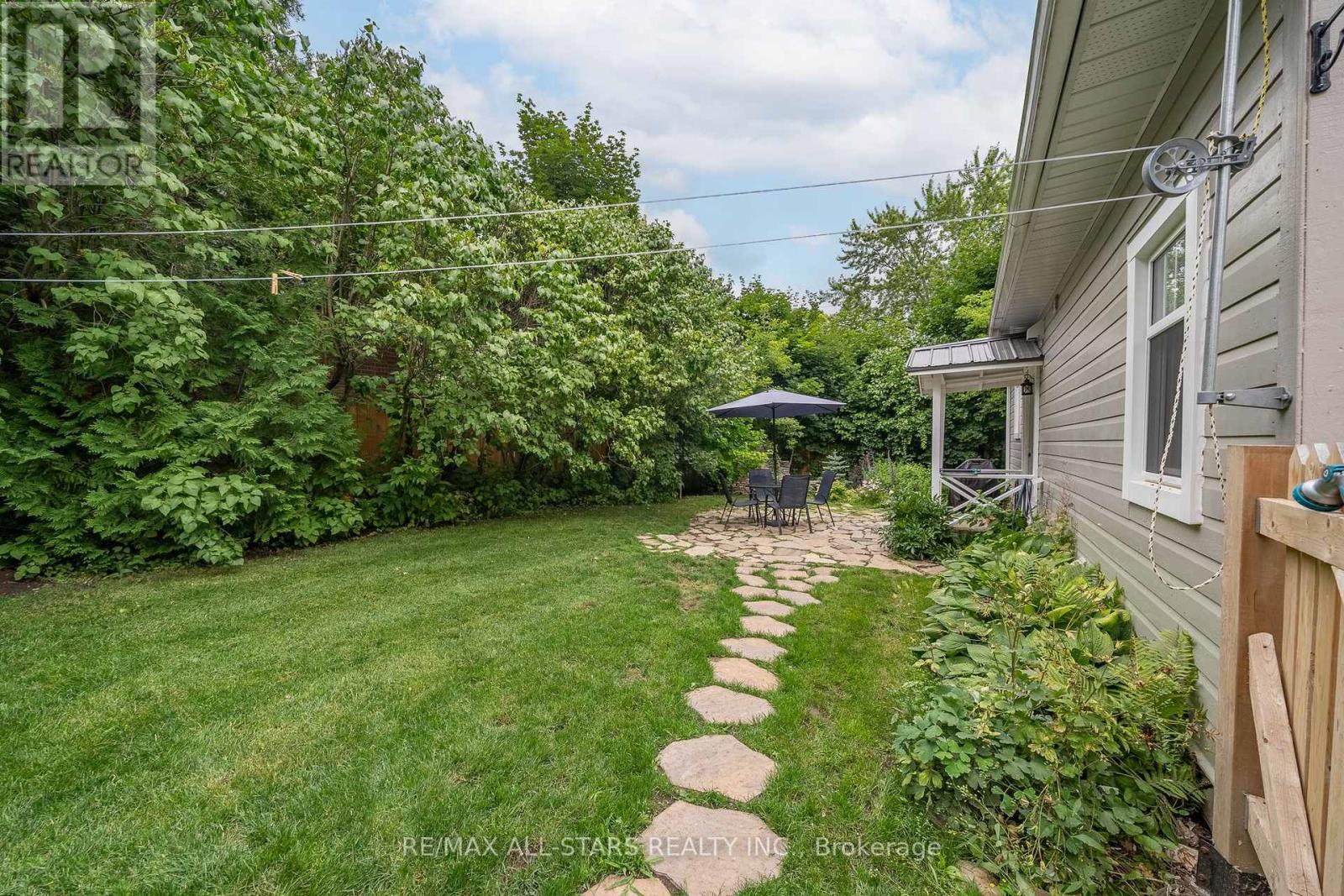 49 John Street, Kawartha Lakes, Ontario  K0M 1N0 - Photo 30 - X12384546