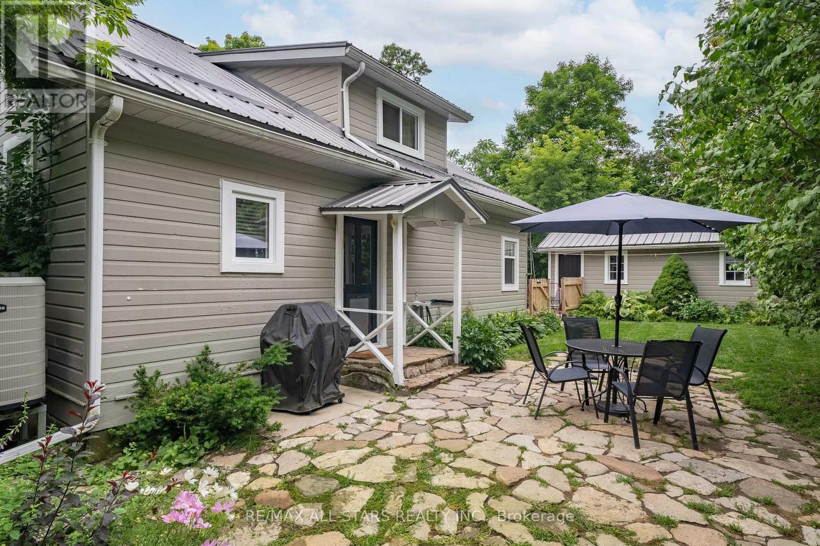 49 John Street, Kawartha Lakes, Ontario  K0M 1N0 - Photo 33 - X12384546