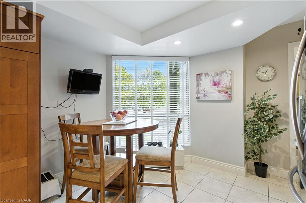 1201 North Shore Boulevard E Unit# 208, Burlington, Ontario  L7S 1Z5 - Photo 13 - 40777431