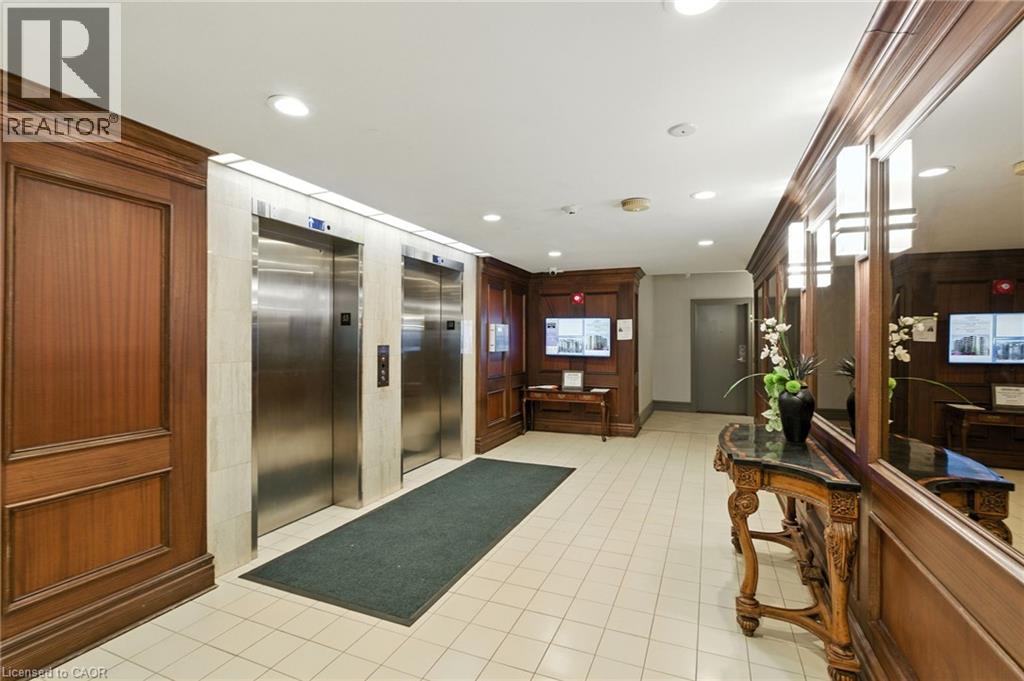 1201 North Shore Boulevard E Unit# 208, Burlington, Ontario  L7S 1Z5 - Photo 6 - 40777431