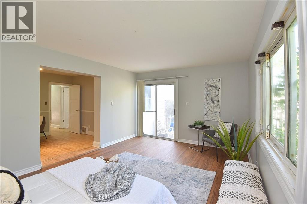 82 East 38th Street, Hamilton, Ontario  L8V 4E5 - Photo 16 - 40777424