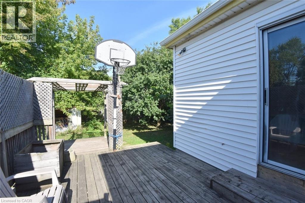 82 East 38th Street, Hamilton, Ontario  L8V 4E5 - Photo 30 - 40777424