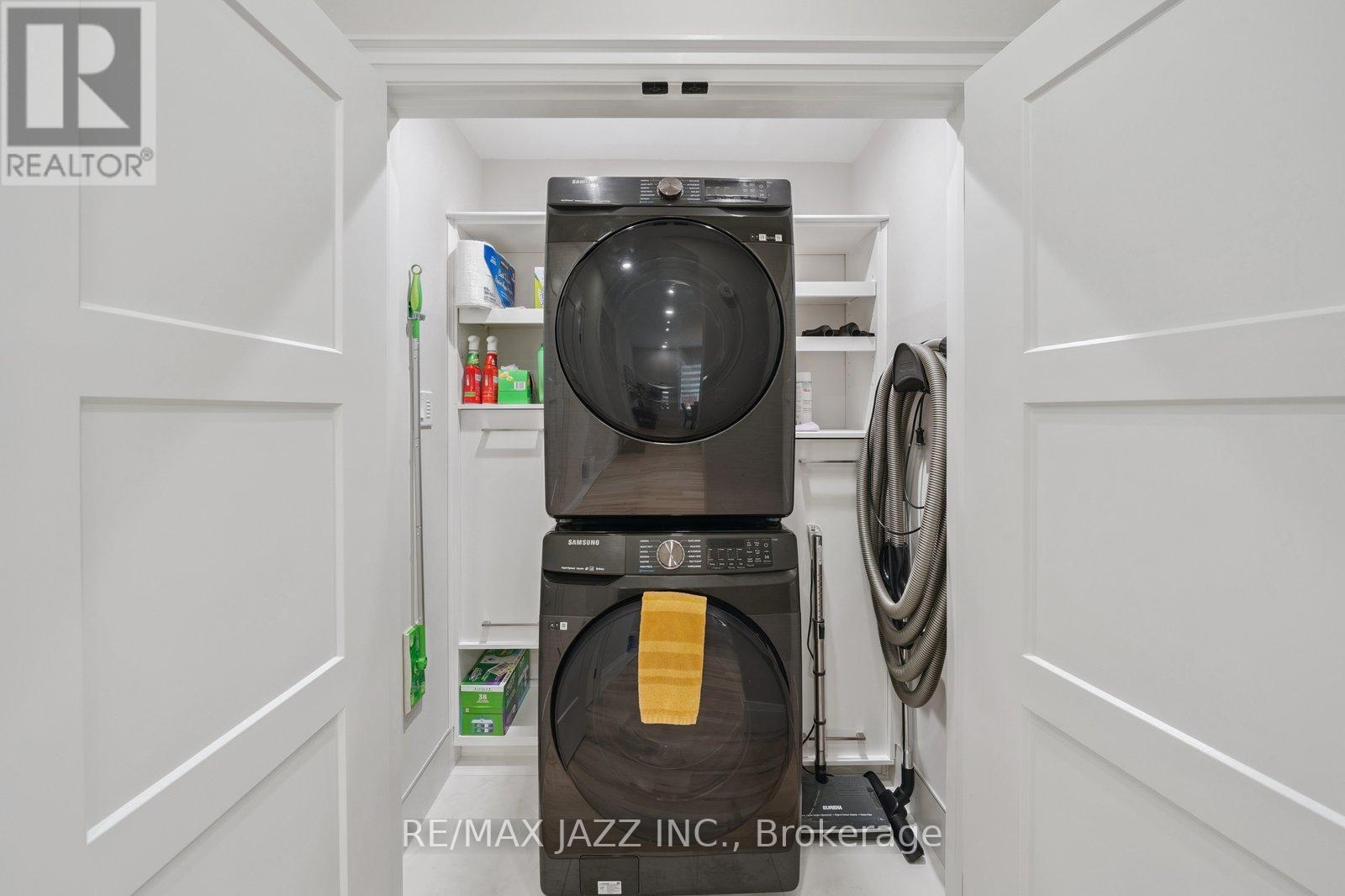 26 - 10 Belle Terre Way, Markham (Greensborough), Ontario  L6E 2A2 - Photo 15 - N12452284